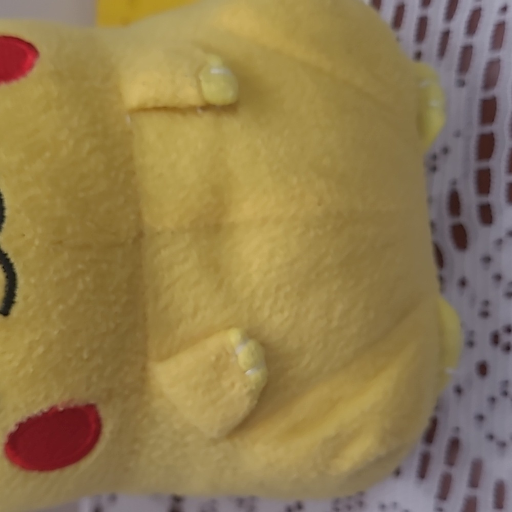 Vintage Pokemon Chubby Pikachu Plush Toy - Picture 3 of 9